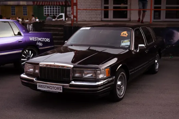 Kazino and Friends Android/iOS Lietotne